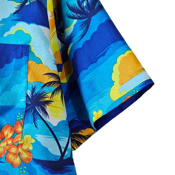 Hilo Hattie Hawaii Island Time Tropical Hibiscus Flower Mens Button Down Shirt - Picture 4 of 8